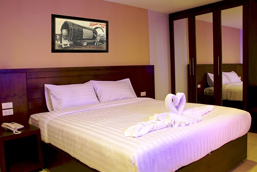 Hotel Oyo 373 Mc Ginger House Patong Zewnętrze zdjęcie