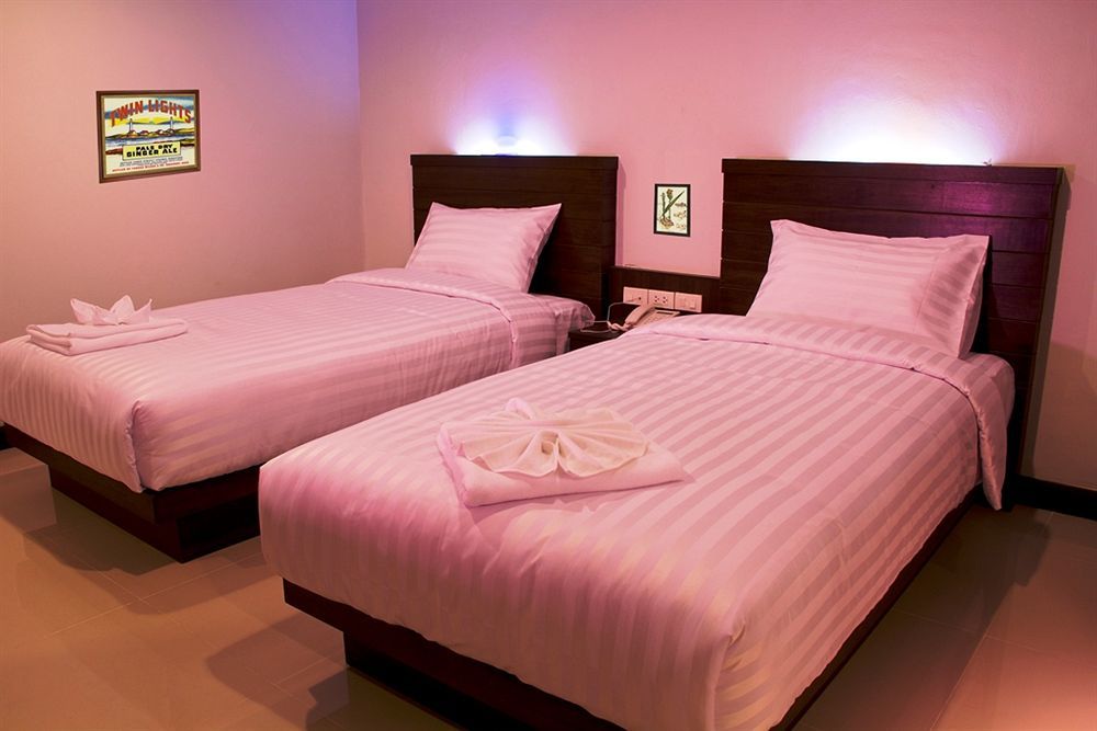 Hotel Oyo 373 Mc Ginger House Patong Zewnętrze zdjęcie