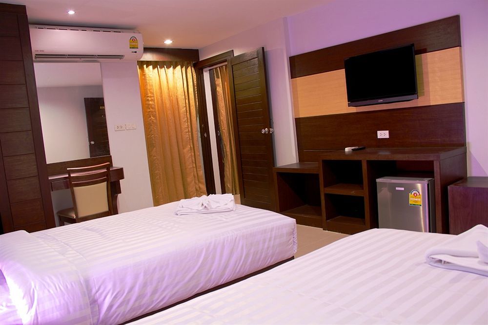 Hotel Oyo 373 Mc Ginger House Patong Zewnętrze zdjęcie