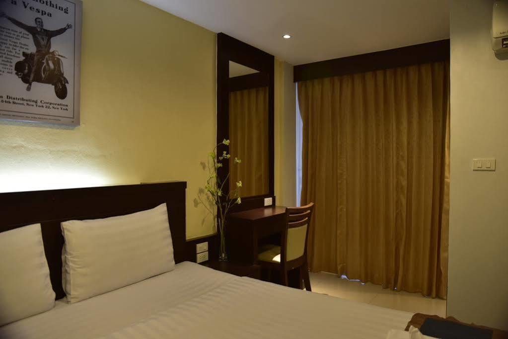 Hotel Oyo 373 Mc Ginger House Patong Zewnętrze zdjęcie